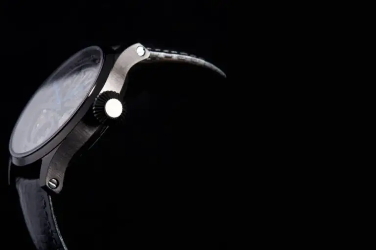 Why does my wrist watch stop when I wear it? Best Watch Select