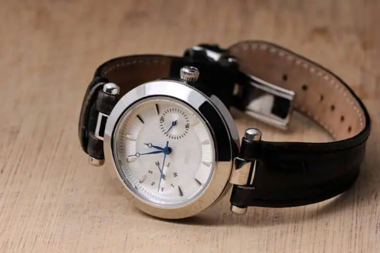 What Is a Sweeping Second Hand Watch? Best Watch Select