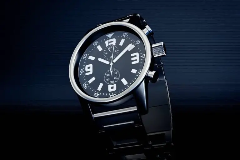 mechanical watch magnetized
